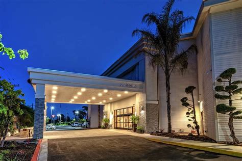 𝗧𝗛𝗘 𝟭𝟬 𝗕𝗘𝗦𝗧 Hotels in Vallejo of 2024 (from ₱3,493).
